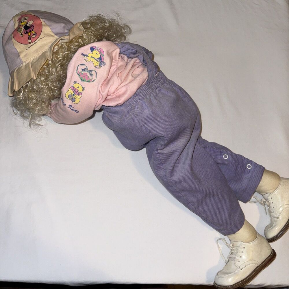 Vintage Time Out Doll 29” Tall Hide N Seek Chuck E Cheese Helen Henny Lee Kids
